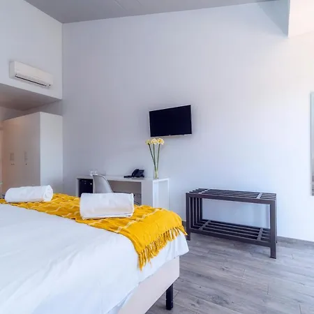 Mercedes Country house Faro
