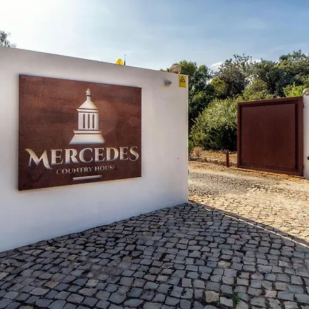 Country house Mercedes