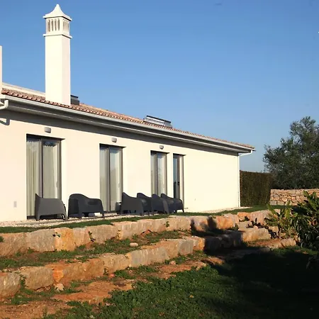 Mercedes Country house *